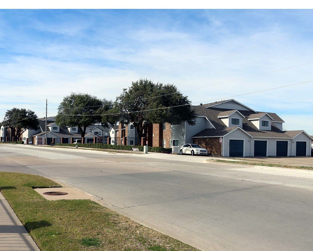 Primary Photo - Meadows Condos