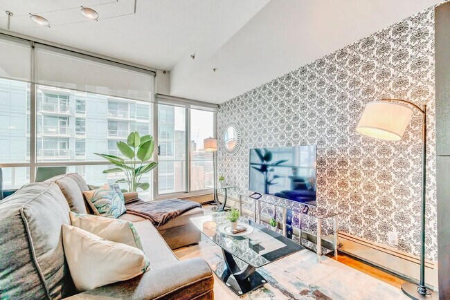 Photo du bâtiment - 135-113 13 Ave SW