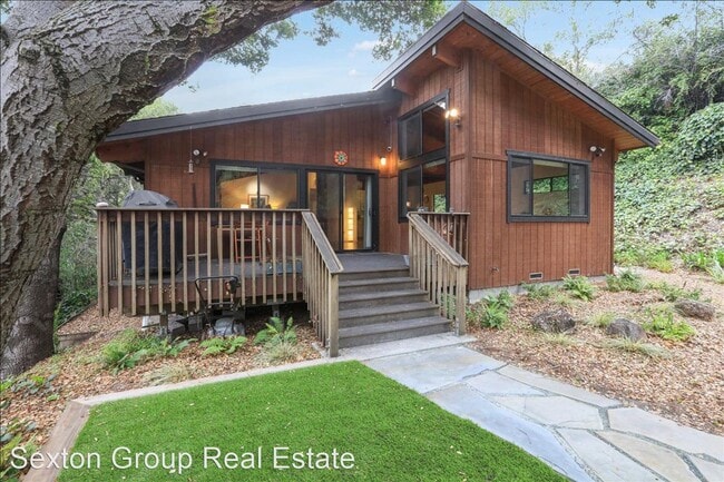 Building Photo - 3 br, 2 bath House - 6885 Chabot Rd