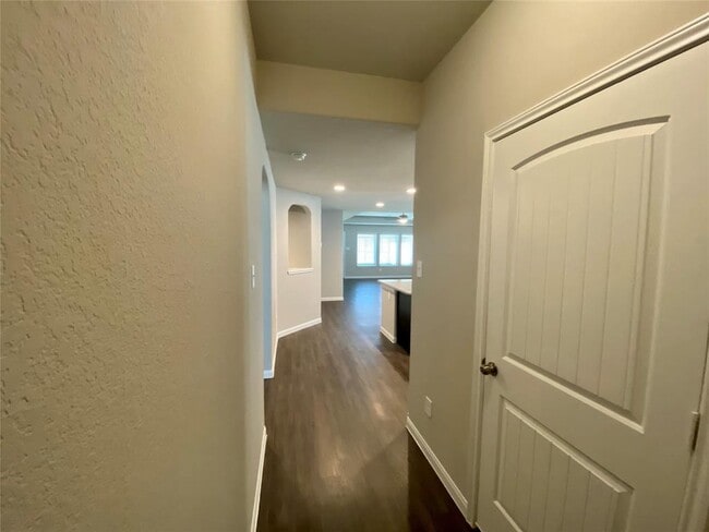 Building Photo - 24926 Signorelli Way