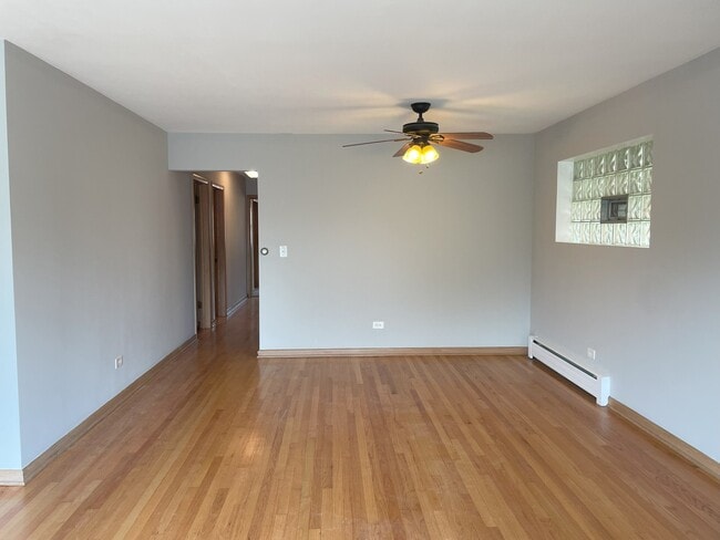 Building Photo - 6408 W Raven St