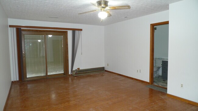 master bedroom - 10100 Ketch Rd