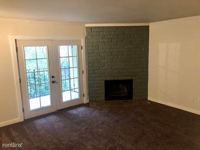 Building Photo - 14014 Juanita Dr NE