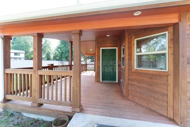 Building Photo - 3 bedroom in Renton WA 98059