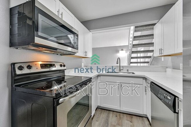 Building Photo - 2506 S 317th St