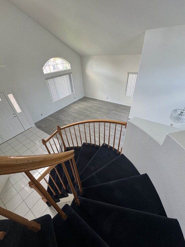 Foto del edificio - 7621 Belmondo Ln