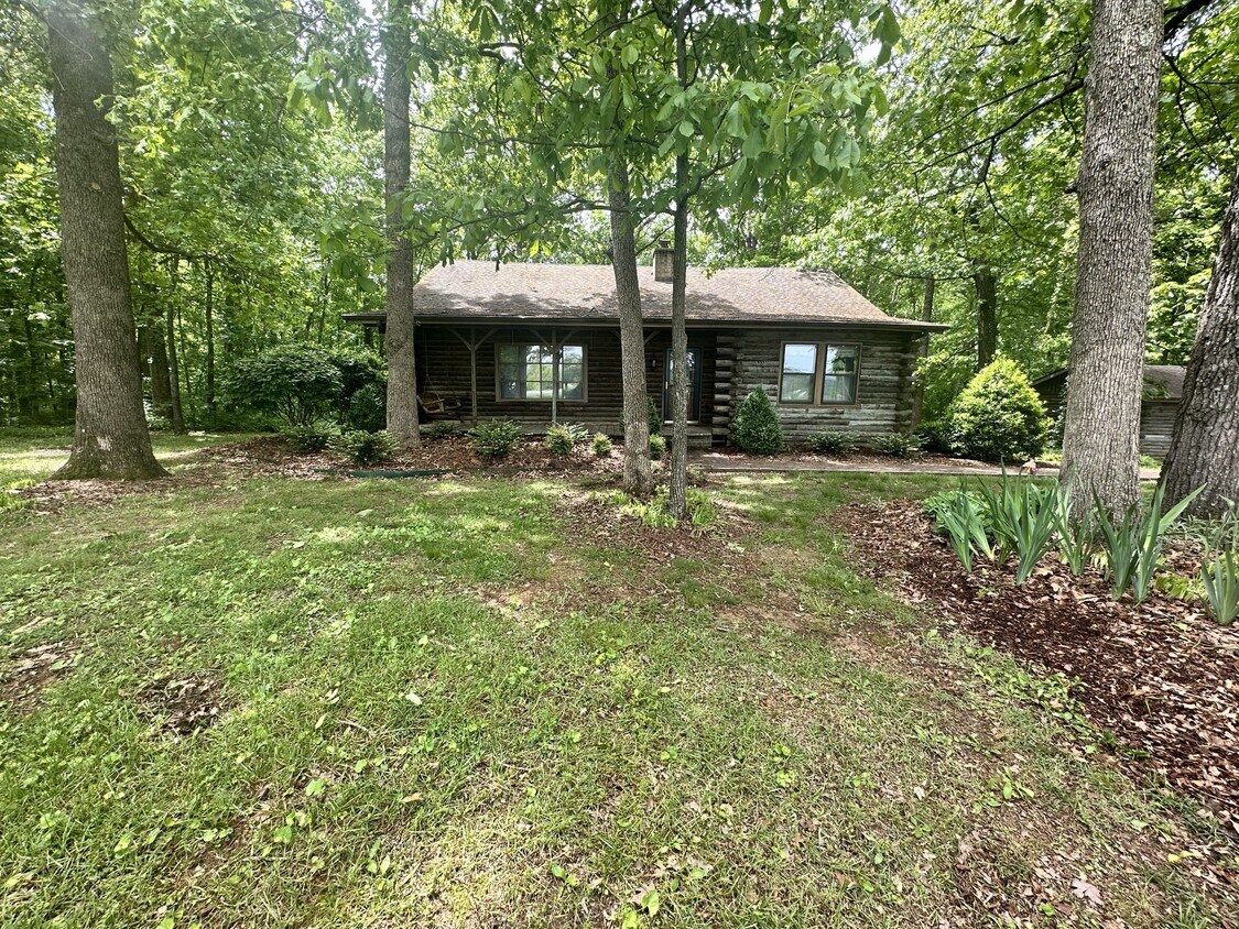 Primary Photo - 343 Vaughns Grove Fairview Rd