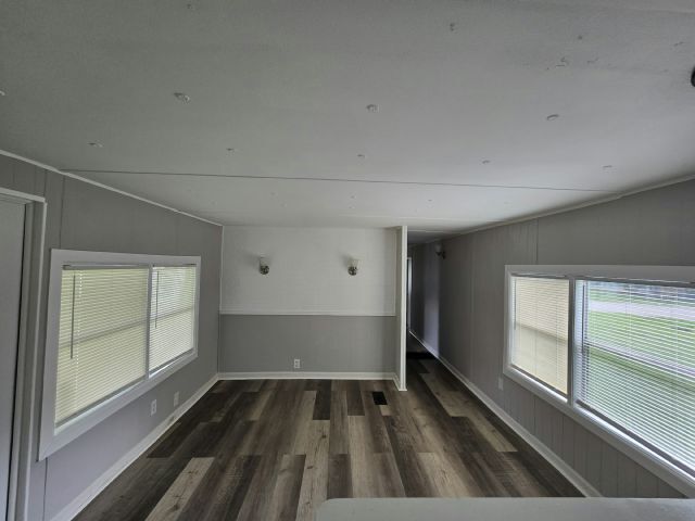 Foto del edificio - 1325 Wenlon Dr