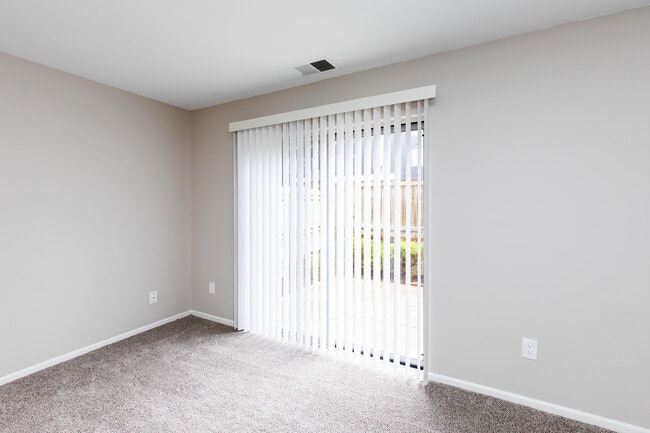 Studio Unit - Market Mohawk Apartments