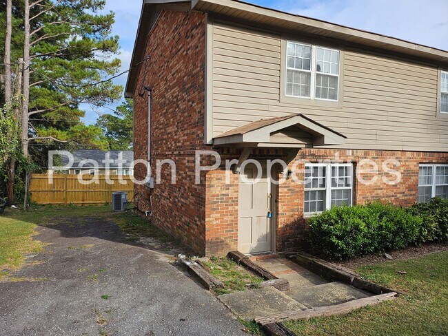 Foto del edificio - 3-4 Ashleys Place - Outside CoC - R19205-0...