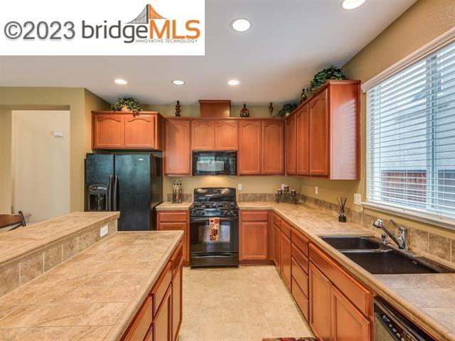 Foto del edificio - 5348 Gold Creek Cir