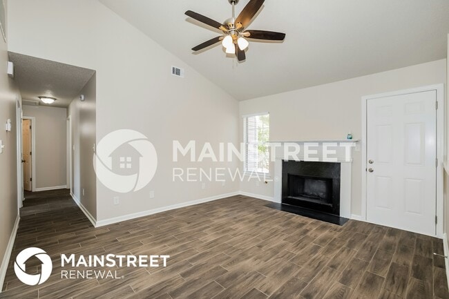 Foto del edificio - 3639 Mosswood Ln