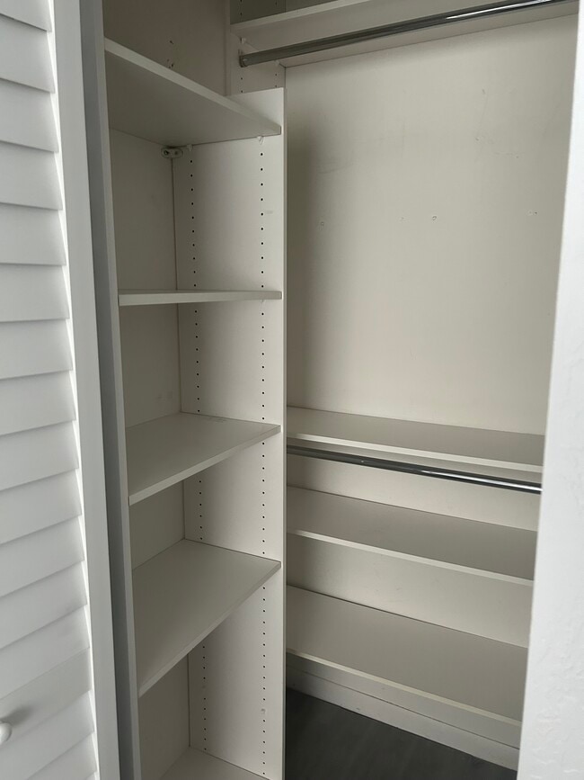 Building Photo - 972 NW 93rd Ave