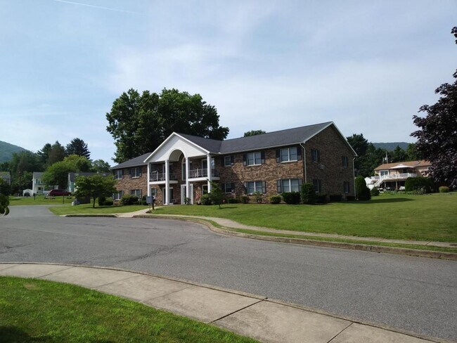 380 Girio Terrace Apartment for Rent in South