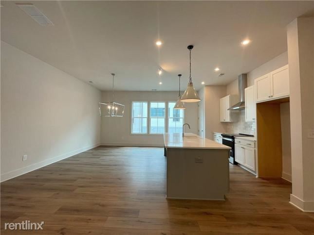 Building Photo - 4 br, 3 bath House - 1235 Zebrawood Court SE
