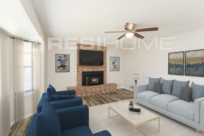 Foto del edificio - 504 N Avery Dr