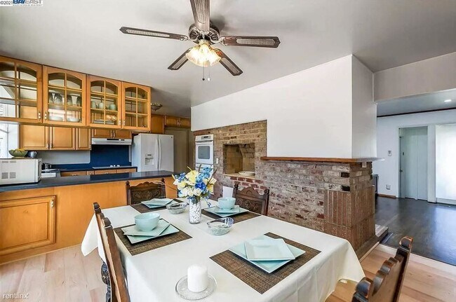 Foto del edificio - 351 Westchester St