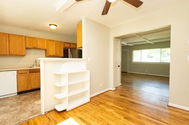 Photo - 1720 S Seminole Dr Townhome