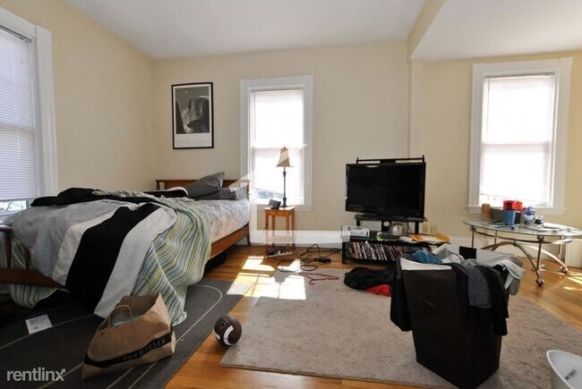 Building Photo - 5 br, 4 bath House - 18 Bennett St House