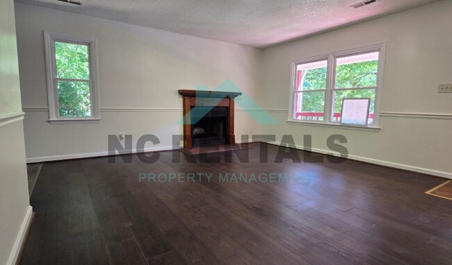 Building Photo - 3138 Russell Way Ln