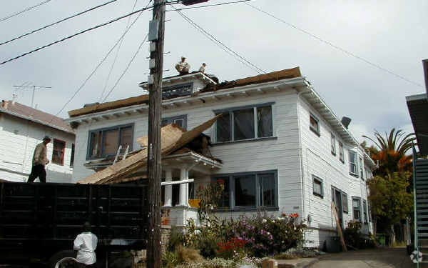 Building Photo - 454--460 41st St