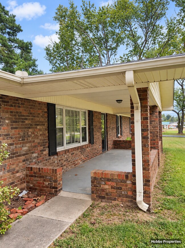 Foto del edificio - 26530 McLemore Cir
