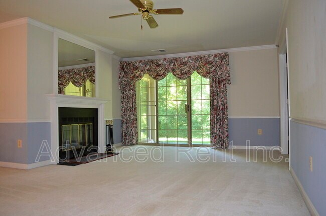 Foto del edificio - 14217 Quail Creek Way
