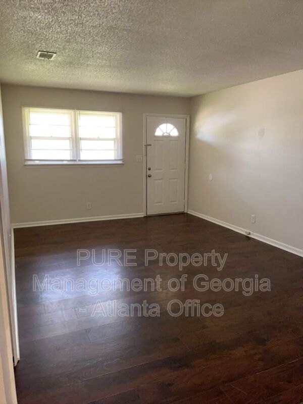 Foto del edificio - 314 Sterling St
