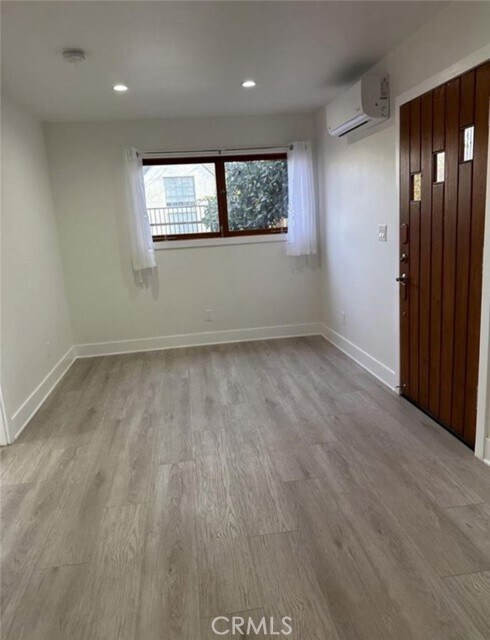 Foto del edificio - 5029 E Echo St