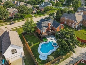 Building Photo - 5205 Panama Dr