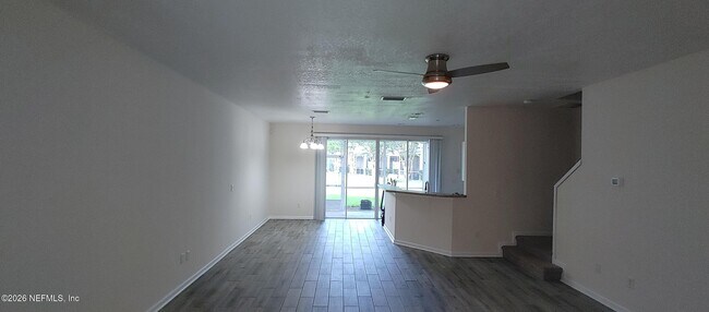 Foto del edificio - 4847 Parkhurst Pl