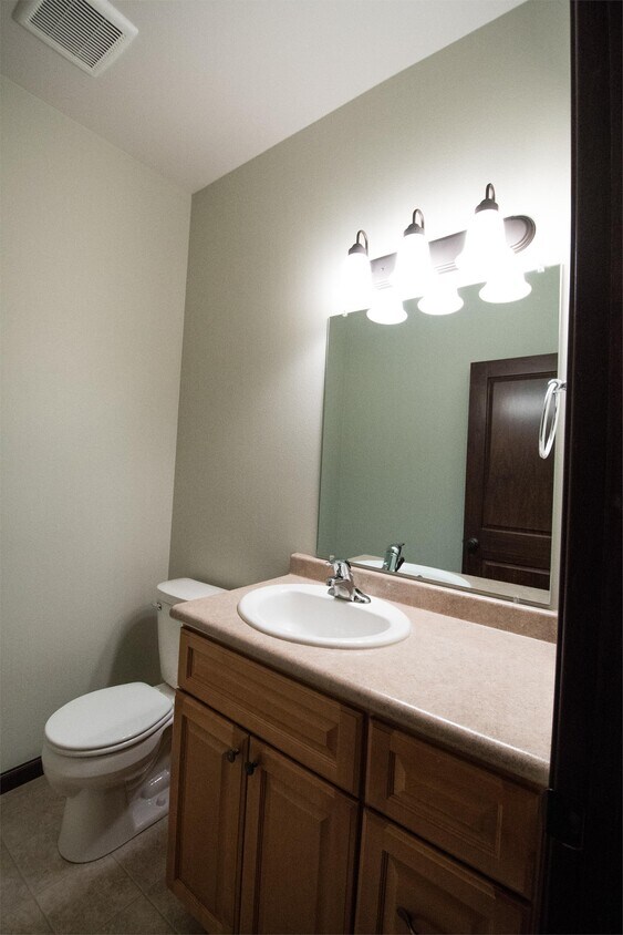 Foto del edificio - 4317 51st St S