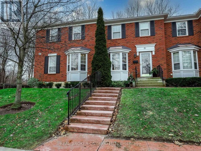 Building Photo - 2390 Woodward Ave