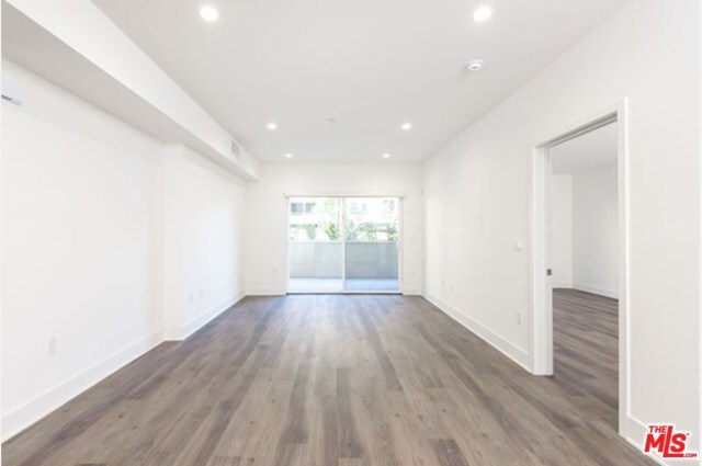 Foto del edificio - 1233 S Westgate Ave