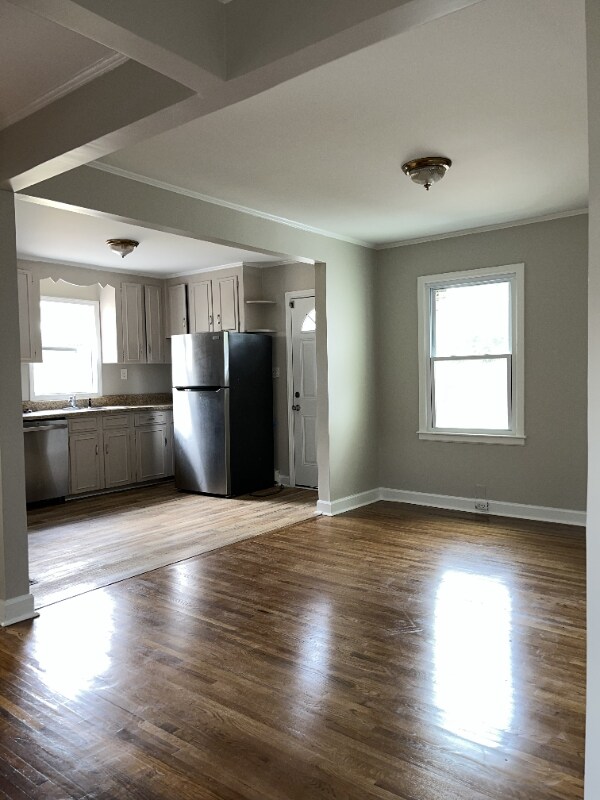 Building Photo - 1835 West Blvd