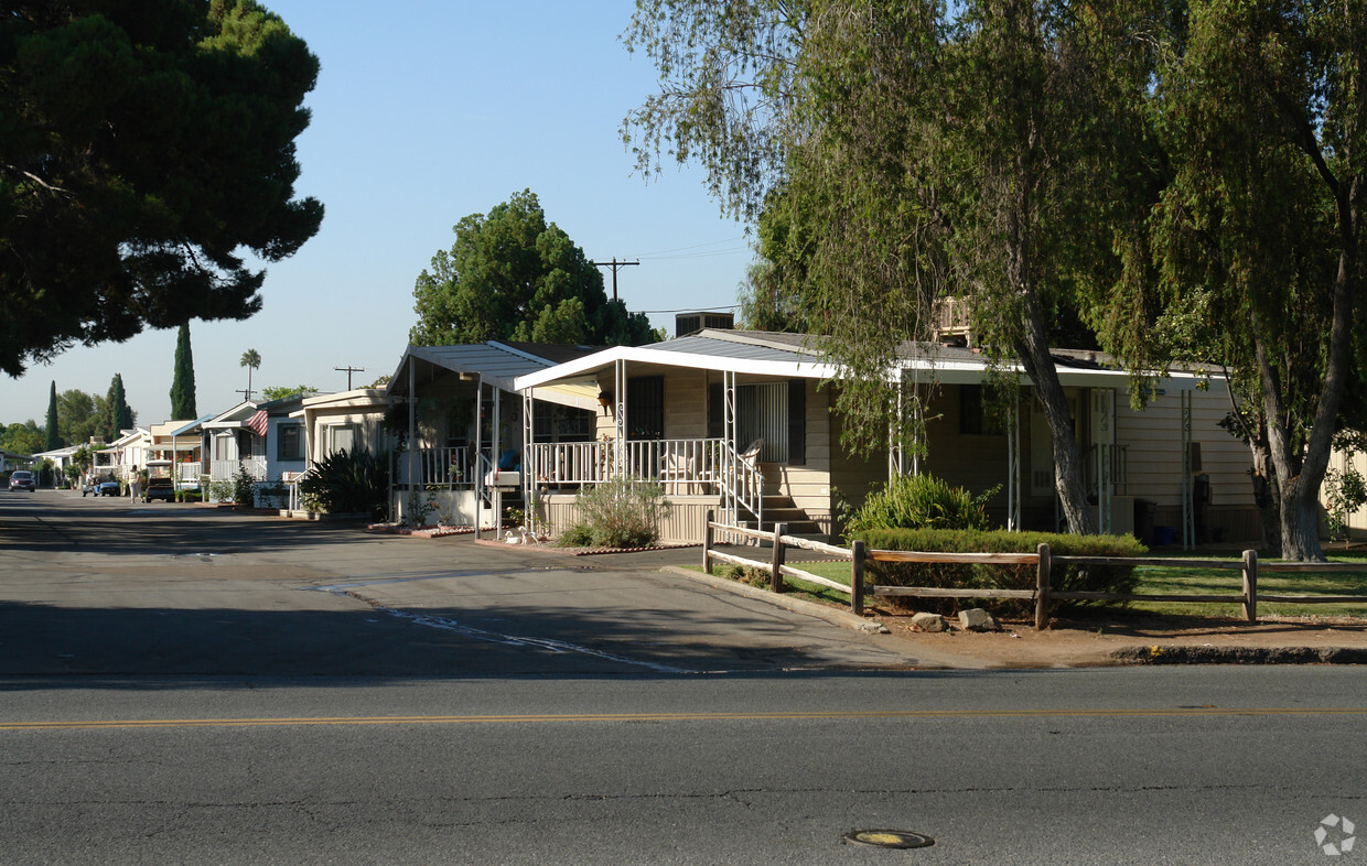 Primary Photo - Starlight Mobile Home Park