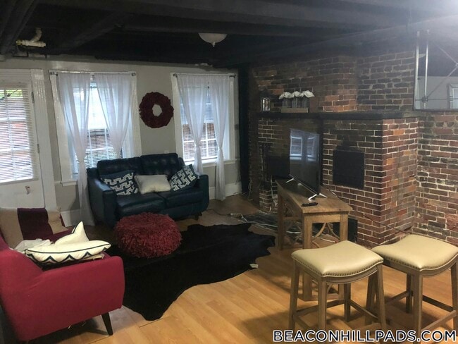 Building Photo - 3 Champney Pl