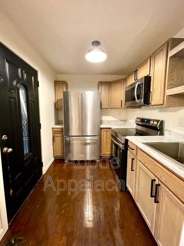 Foto principal - 187 Poplar St