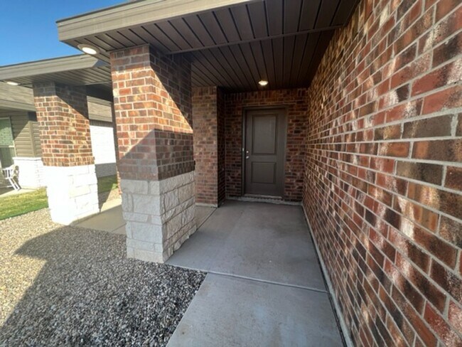 Foto del edificio - For Lease - 1318 Lantana - Odessa, TX