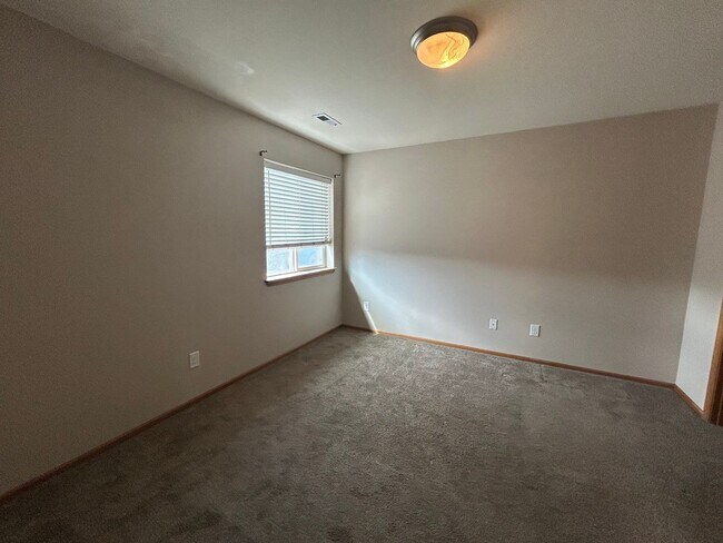 Foto del edificio - 1158 Ash St