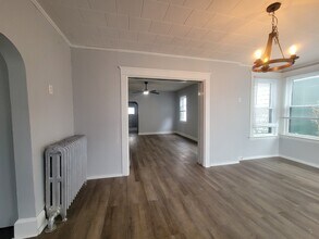 Building Photo - 417 Beaver St