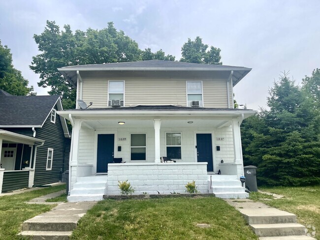 Front (door on left) - 1029 N Keystone Ave