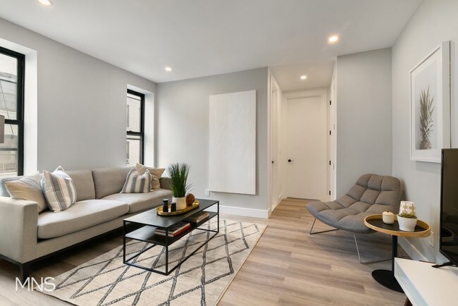 Building Photo - 864 49th Street