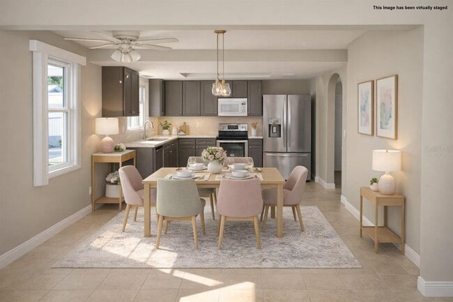 Building Photo - 6525 Manila Palm Way