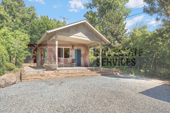 Building Photo - Newly built STUDIO home in Fair Oaks!