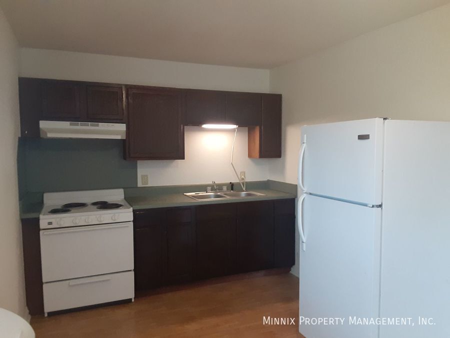 Foto principal - 711 S Austin Ave