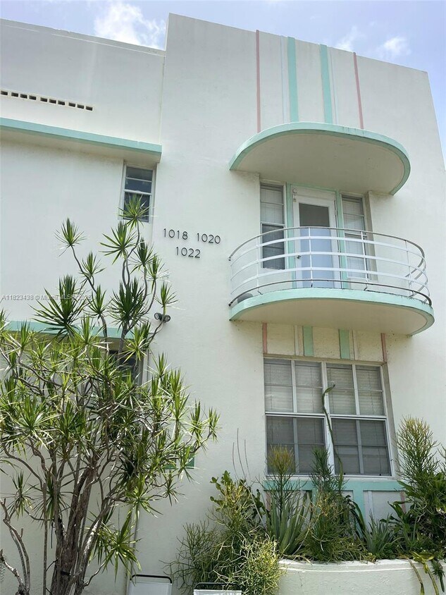 Foto principal - 1020 Euclid Ave
