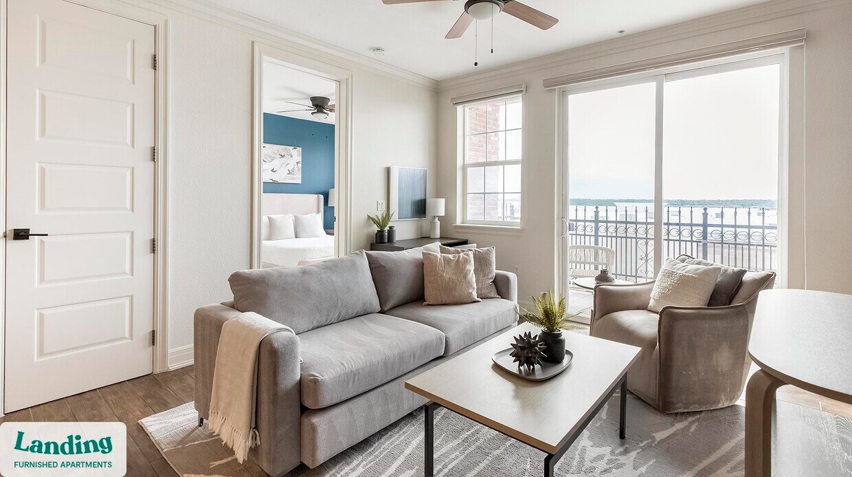 Foto principal - 6743 W 135th St
