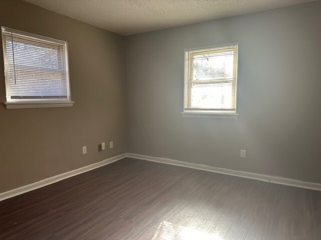 Building Photo - 407 Sykes Ave