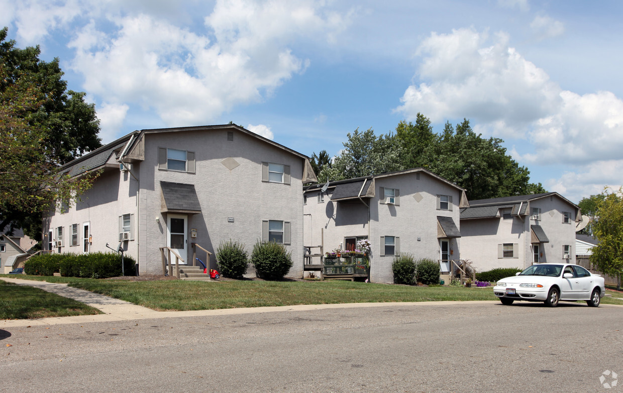 Primary Photo - Hoover Garden Apartments